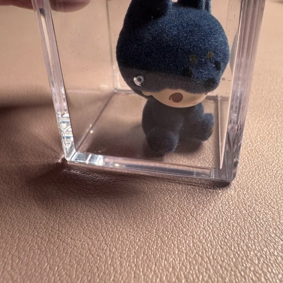 Pop mart popbean pajama party- cry baby, Dimoo, and Zsiga. All 3!! - Picture 3 of 5